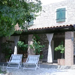 https://apartment-ladonja.in-istria.net